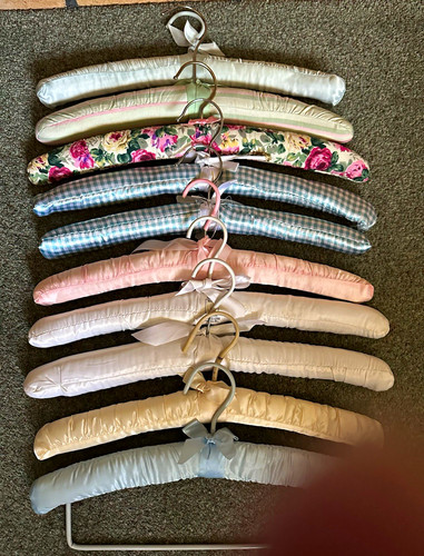 Padded fabric metal - padded,