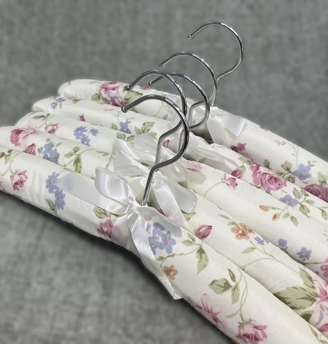 Stylish set padded - of,